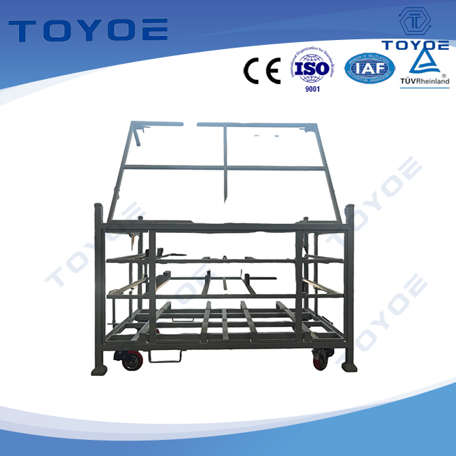 Racks de pièces automobiles avec n'importe quelle doublure stocker une variété de pièces.