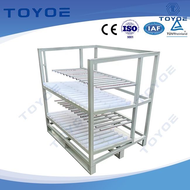 Les racks de matériaux multifonctionnels stocke les pièces, assurant un transport sûr