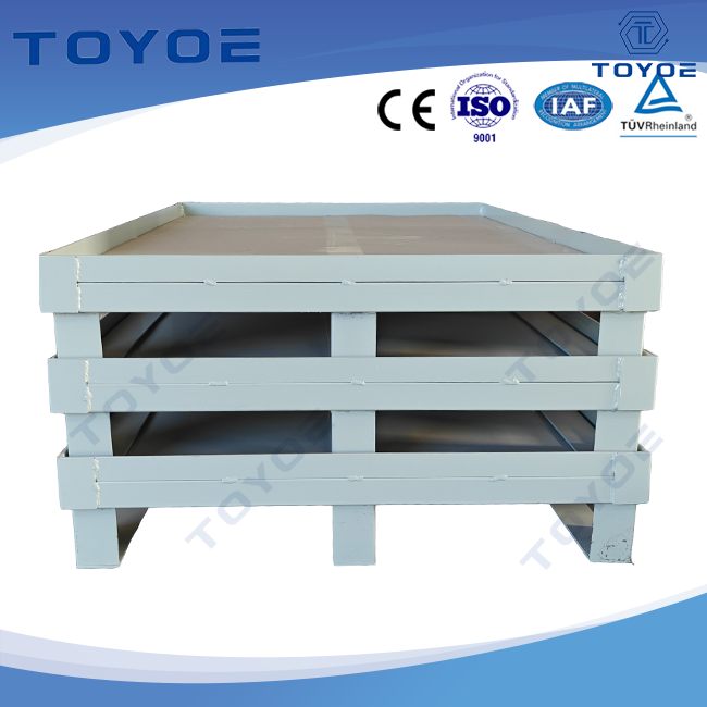 Rack empilable: Remade, combiné avec la doublure pour l'emballage personnalisé.