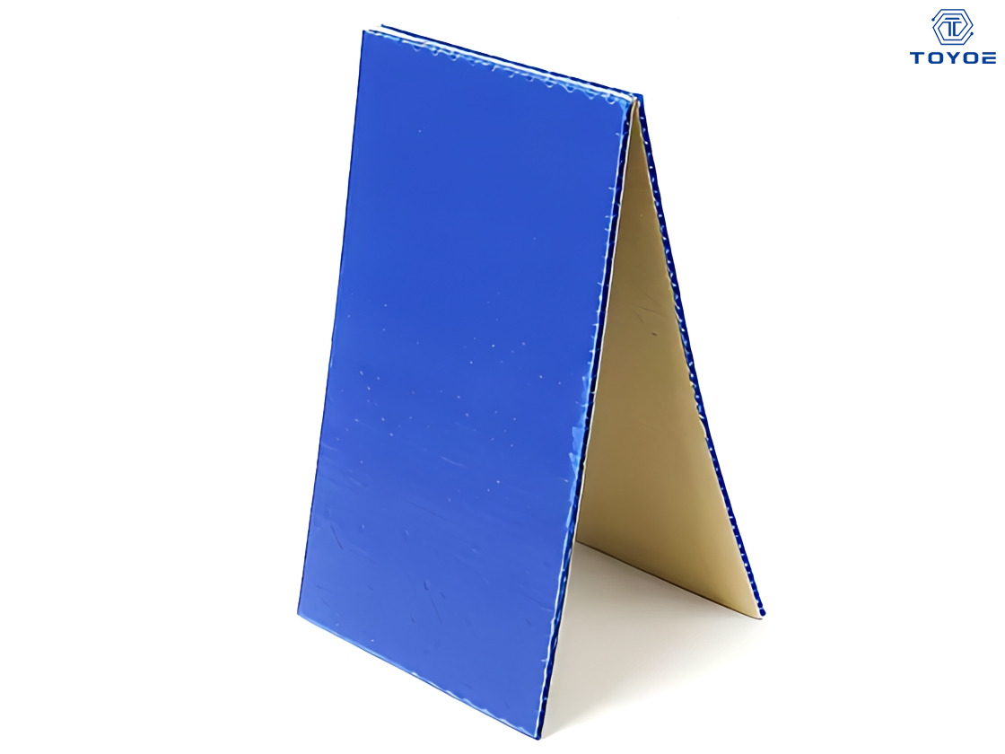 Carte d'emballage en nid d'abeille pliable (plastique recyclé)