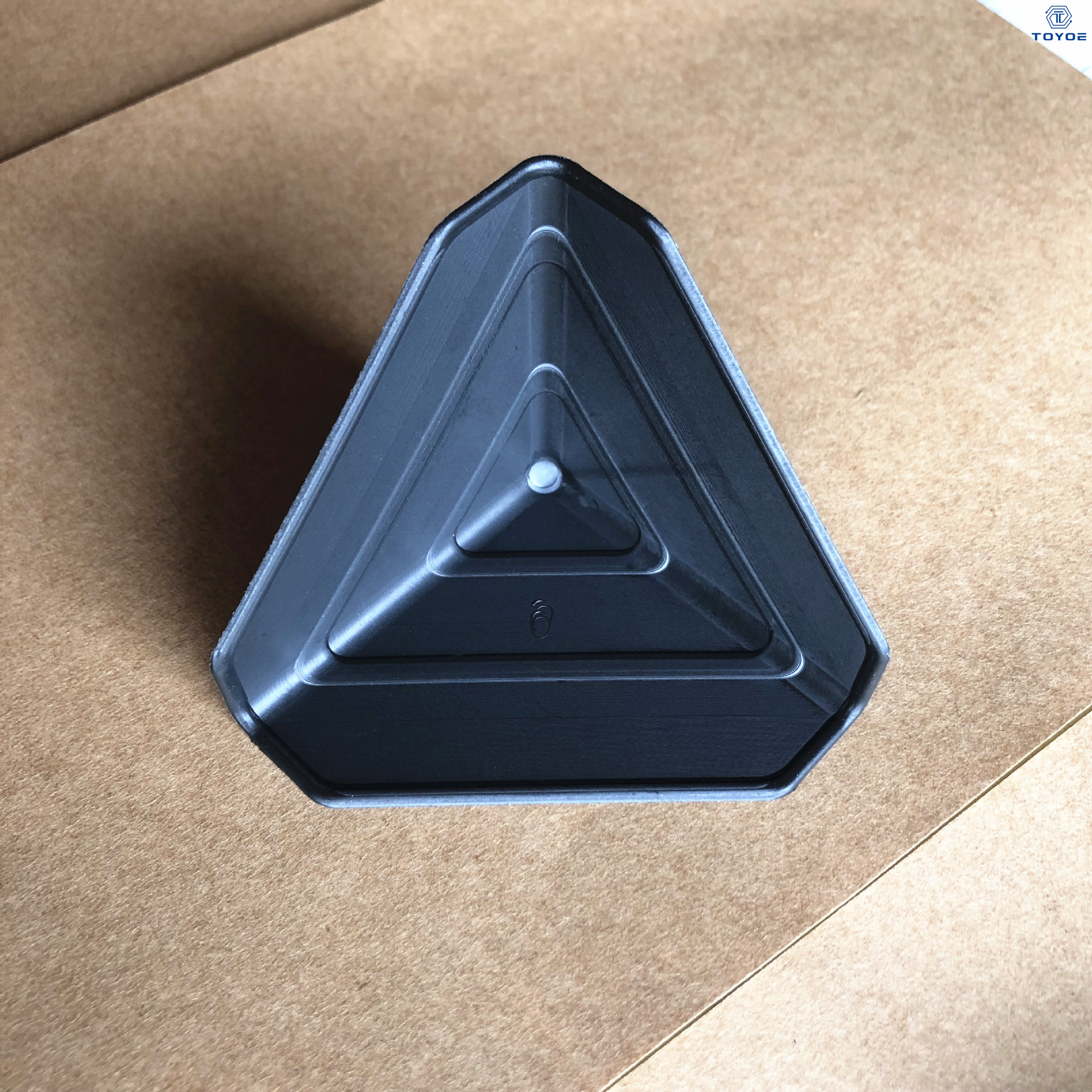 Les gardes d'angle en plastique à haute résistance protègent efficacement les bords et les coins des récipients