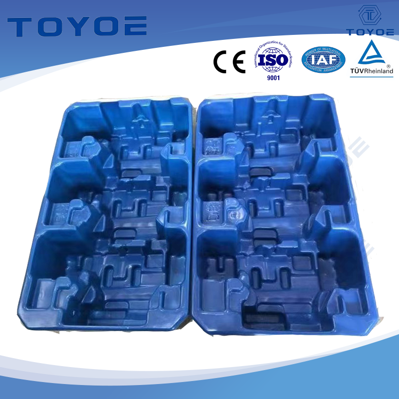 Carte creuse et combo de boîtes en plastique pour le stockage de petites pièces.