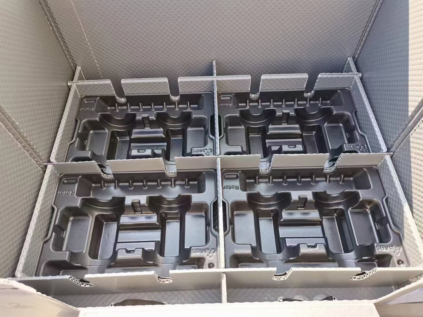 Rev&ecirc;tement int&eacute;rieur personnalis&eacute; pour le formage sous vide