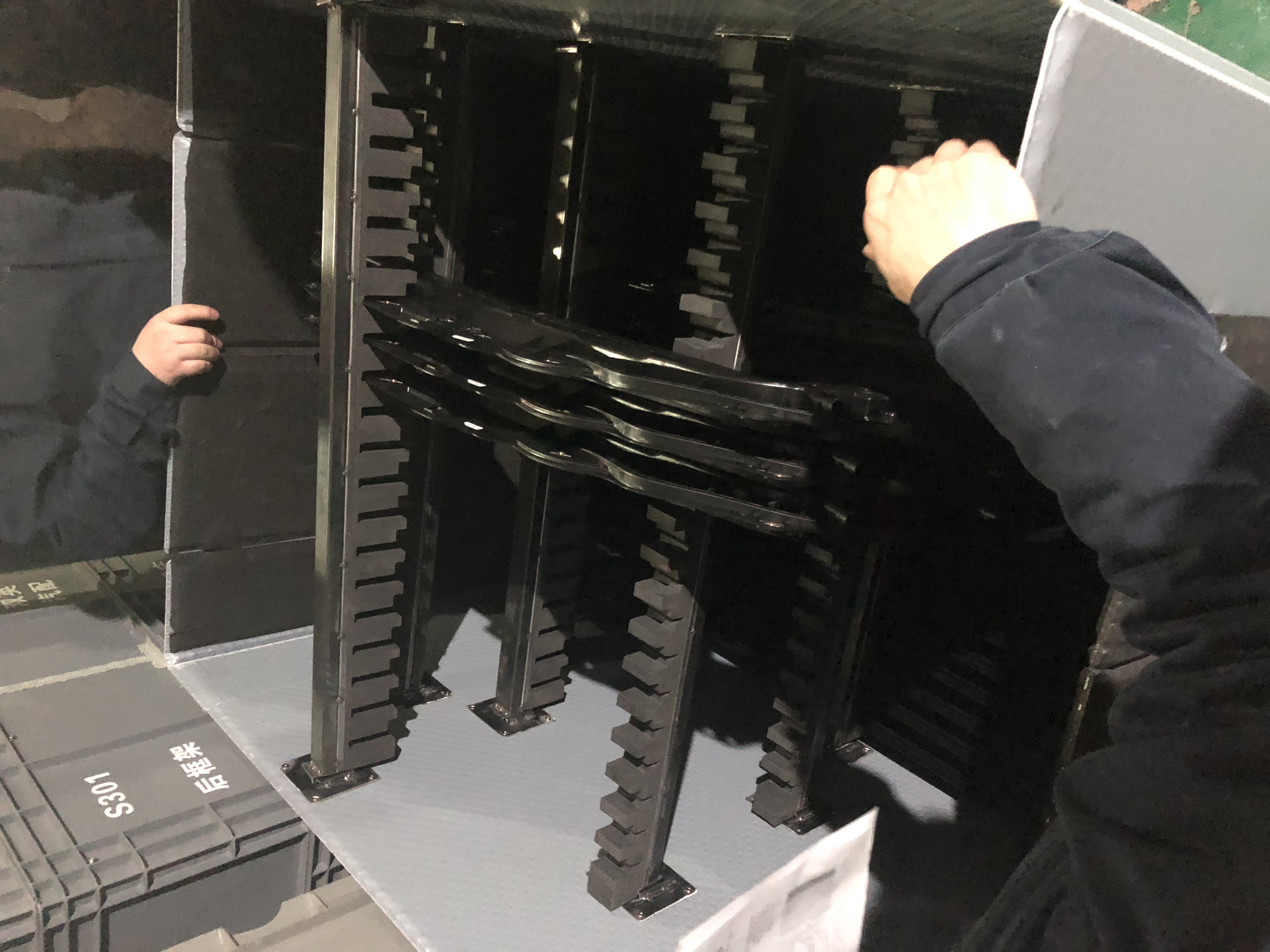Solution modulaire de boîtier à l'épreuve des chocs - adaptable pour diverses industries