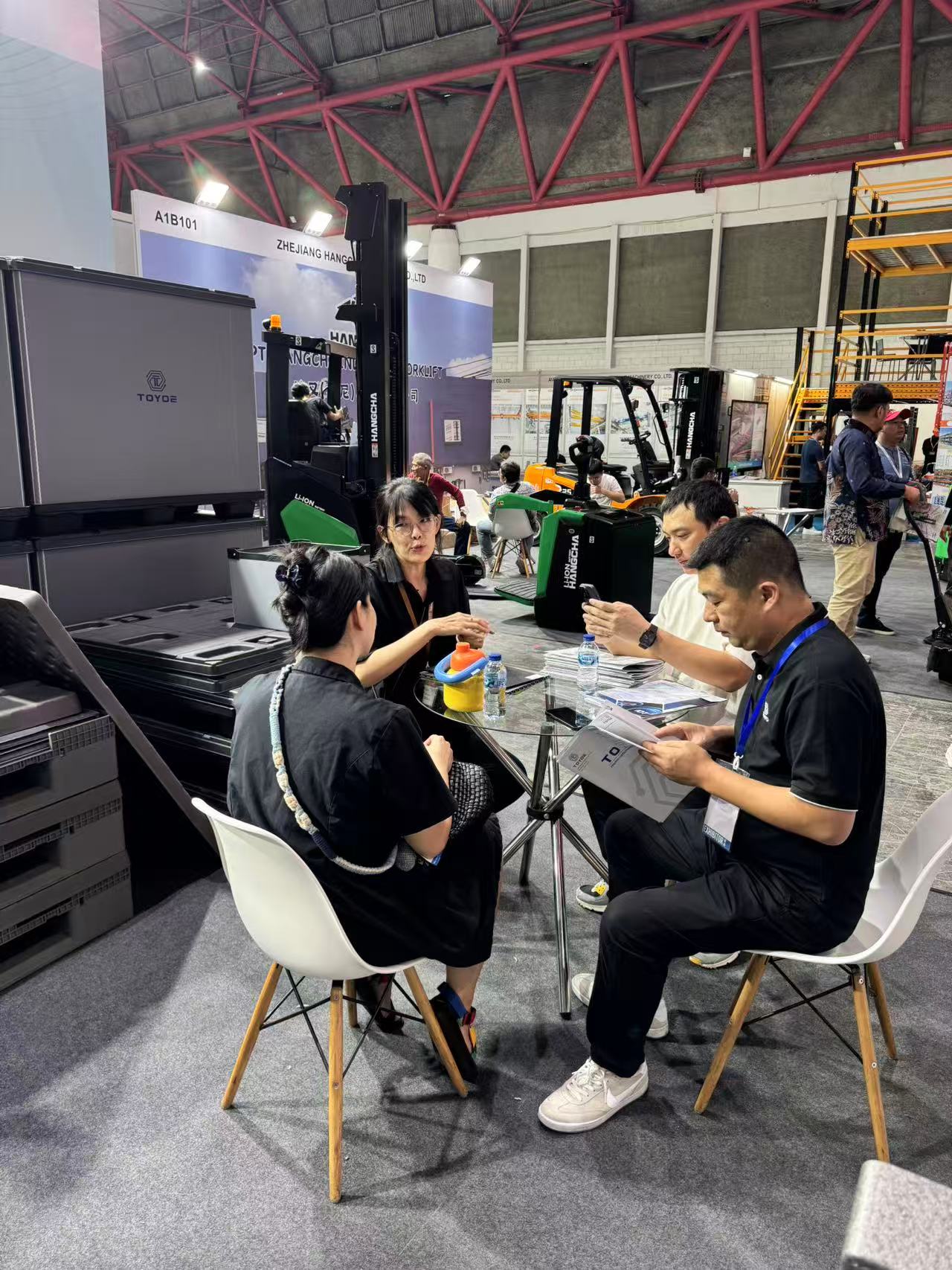 DDB03871EF8DC4E1626648A98FC7892