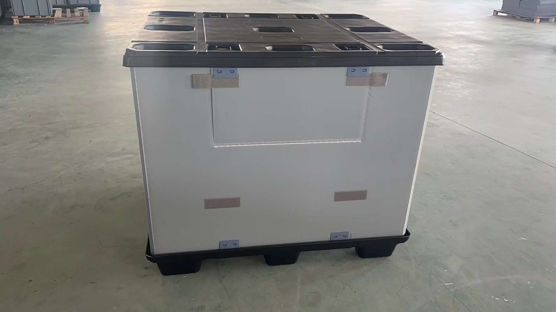 Solution de stockage écologique avec des inserts en mousse sur mesure